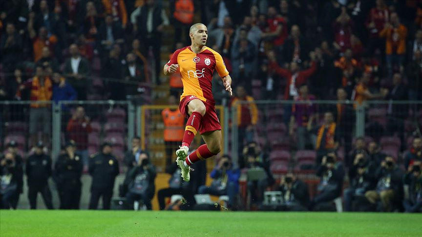 Sahasında farklı kazanan Galatasaray, zirve takibini sürdürdü