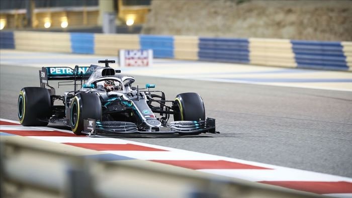 Lewis Hamilton, 96. zaferine Bahreyn Grand Prix’sinde ulaştı