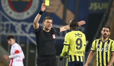 Fenerbahçe, sahasında berabere kaldı