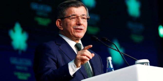 Davutoğlu: Parti kapatmaya karşıyız