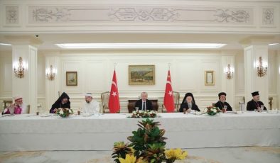 Erdoğan azınlık cemaat temsilcileriyle iftar yaptı