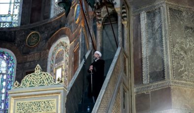 Ayasofya Camii’nde 87 yıl sonra ilk Bayram namazı