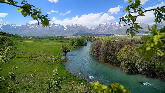 Doğu Anadolu’da sıcaklık mevsim normallerinin üzerinde