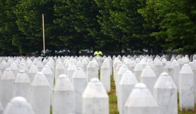 Srebrenitsa soykırımının 26. yıldönümü