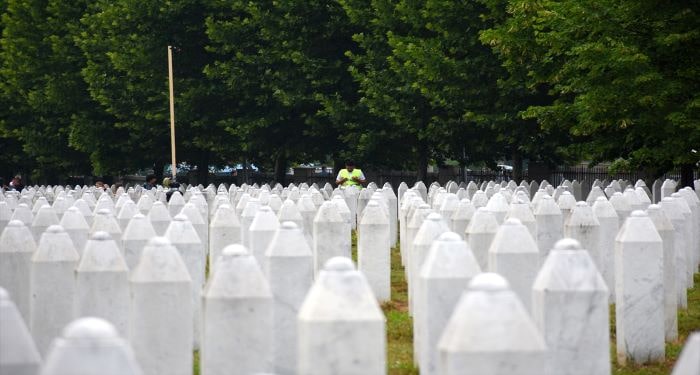 Srebrenitsa soykırımının 26. yıldönümü