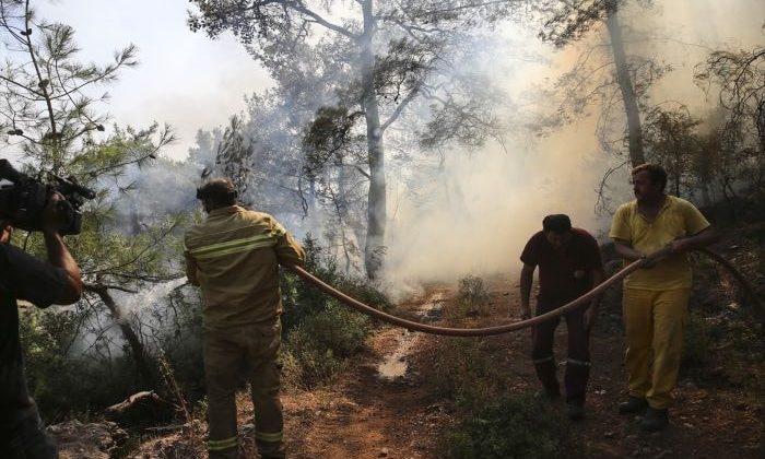 Bodrum’daki orman yangınını söndürmek için herkes seferber oldu