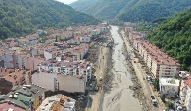 Bozkurt’taki sel felaketinin yaraları sarılmaya devam ediyor