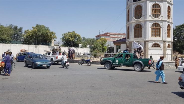 Taliban’dan kadınlara yönetime katılma çağrısı