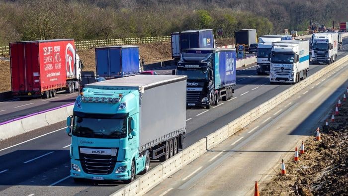 İngiltere’de tır ve kamyon şoförü sıkıntısı