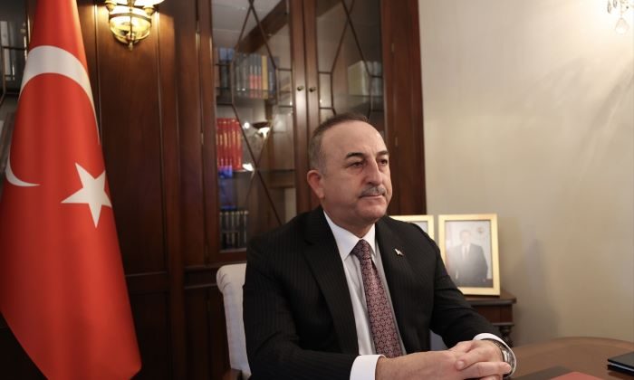 Çavuşoğlu: Vatandaşlarımızın tahliyesi için yoğun bir çaba sarf ediyoruz